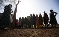 ACNUR y PMA expresan preocupación por escasez de asistencia alimentaria para refugiados en África